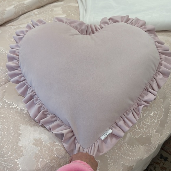LARGE HEART SHAPED THROUGH PILLOW BY LILLIAN AUGUST HOME - Picture 11 of 11